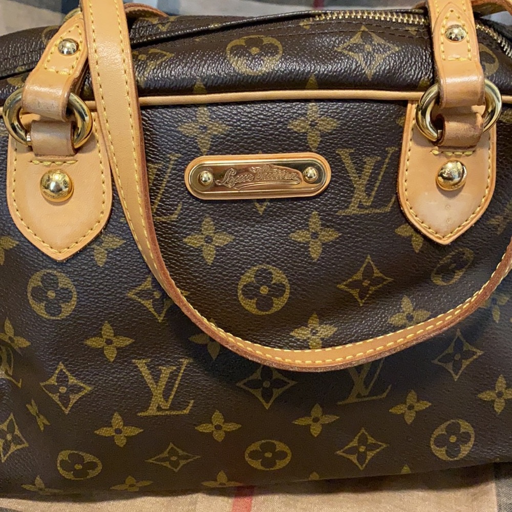 Authentic Louis Vuitton Montorgueil monogram - Picture 3 of 16